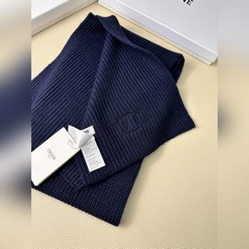 Классический кашемировый шарф CELINE. 