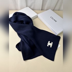 Классический кашемировый шарф CELINE. 