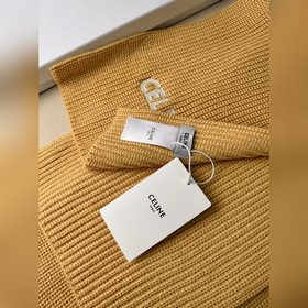 Классический кашемировый шарф CELINE. 