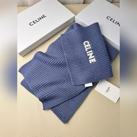 Классический кашемировый шарф CELINE. 