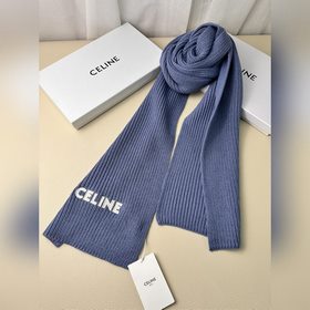Классический кашемировый шарф CELINE. 