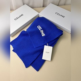 Классический кашемировый шарф CELINE. 