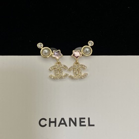 Chanel  Серьги-гвоздики New Star Doub