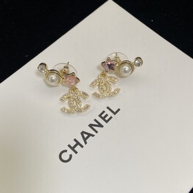 Chanel  Серьги-гвоздики New Star Doub