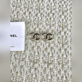 Chanel  Новинки  Chanel Новые серьги