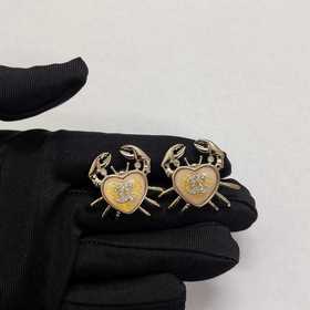 Chanel  Новинка  Серьги Chanel Doubl