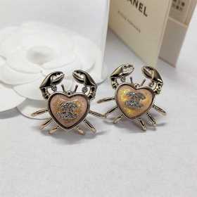 Chanel  Новинка  Серьги Chanel Doubl
