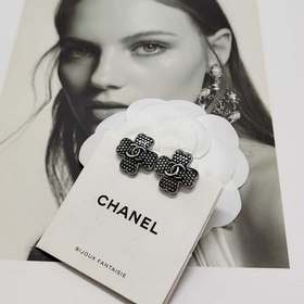 Chanel  Классические серьги Chanel Gr