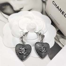 Chanel  Классический стиль  Серьги C