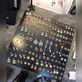 Классические серьги Chanel с двойной б