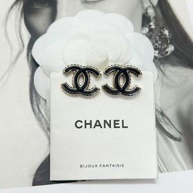 Chanel  Новинка  Chanel Double C Акр