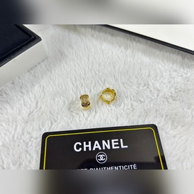 Chanel  Серьги с бриллиантами в форме