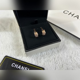 Chanel  Серьги с бриллиантами в форме