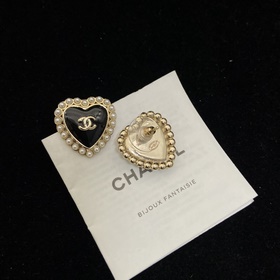Новые серьги Chanel 25B Heart Pearl St
