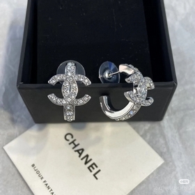Серьги CHANEL