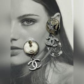 Chanel  Новинка  Серьги Chanel Doubl