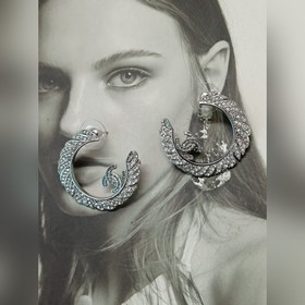 Chanel  Новая коллекция  C-образные 