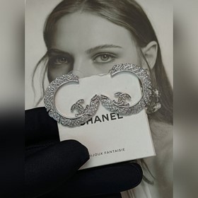 Chanel  Новая коллекция  C-образные 