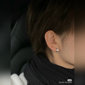 Серьги Chanel CoCo с бриллиантами виде