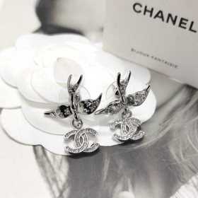 Chanel  Новая коллекция  Серьги Chan
