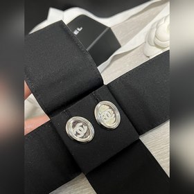 Серьги-гвоздики Chanel  Овальные сере