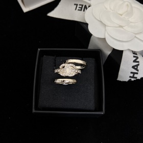 Chanel  Двойное C с бриллиантами, укр