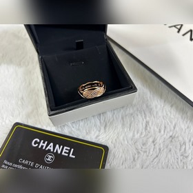 Chanel  Кольцо с квадратными звеньями