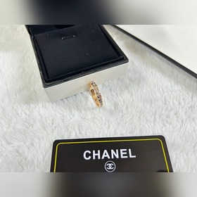 Chanel  Кольцо с квадратными звеньями