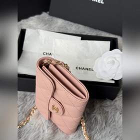 Мини-сумочка Chanel на цепочке, очаров