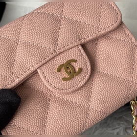 Мини-сумочка Chanel на цепочке, очаров
