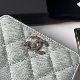 Новинка Мини-картодержатель CHANEL с 