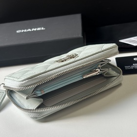 Новинка Мини-картодержатель CHANEL с 