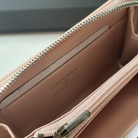 Новинка Мини-картодержатель CHANEL с 