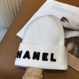 [CHANEL] Новая вязаная шапка, популя