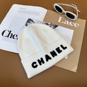 [CHANEL] Новая вязаная шапка, популя