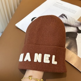 [CHANEL] Новая вязаная шапка, популя