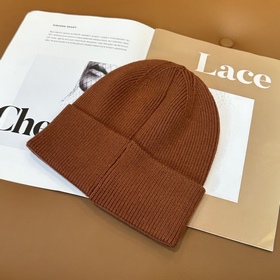 [CHANEL] Новая вязаная шапка, популя