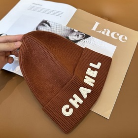 [CHANEL] Новая вязаная шапка, популя