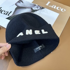 [CHANEL] Новая вязаная шапка, популя