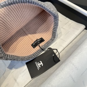 Шляпа из вязаной шерсти Chanel