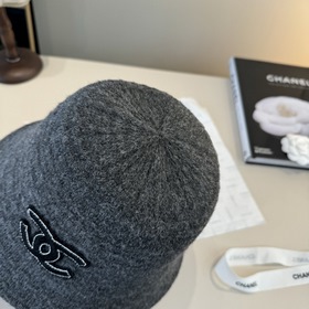 Новая шерстяная рыбацкая шляпа Chanel,