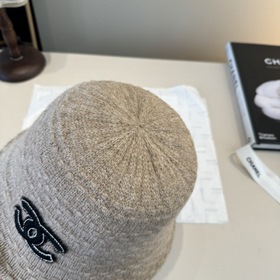 Новая шерстяная рыбацкая шляпа Chanel,
