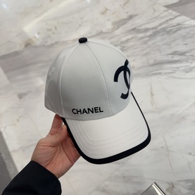 CHANEL Новая бейсболка Классический ми