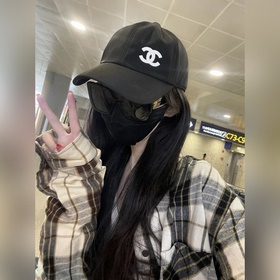 Шляпа рыбака серии Chanel В настояще