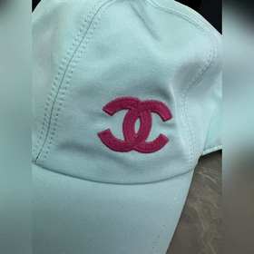CHANEL Оригинальная бейсболка с вышивк