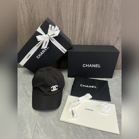 CHANEL Оригинальная бейсболка с вышивк