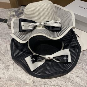 Соломенная шляпа Chanel с оборками