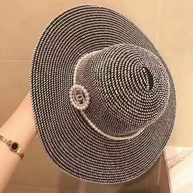 Шляпа Chanel с широкими полями