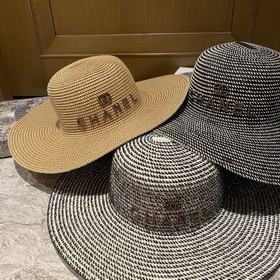 Шляпа Chanel с широкими полями