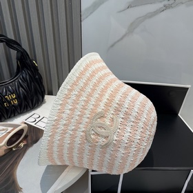 Новая вязаная шляпа-котел от Chanel, и